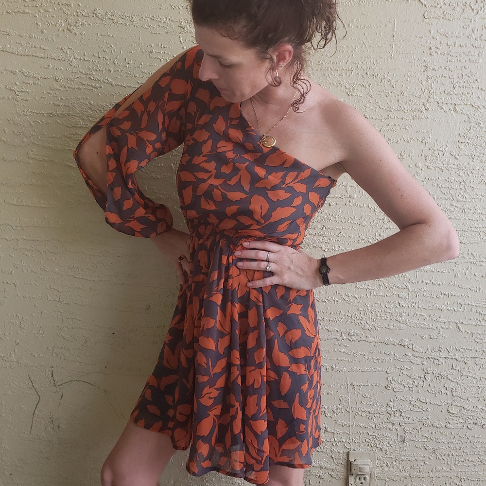 NWOT one sleeve dress